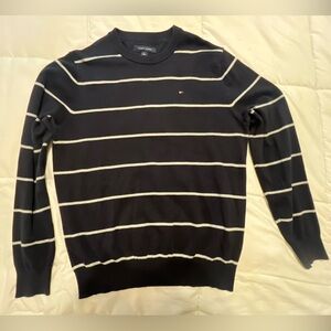 TOMMY HILFIGER Men’s Crew Neck Striped Sweater Ribbed Collar Cuffs SIZE M